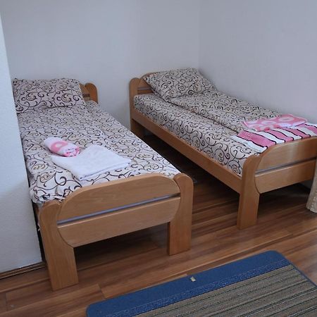 Mm Narcis Bed and Breakfast Vlasina Rid Eksteriør billede