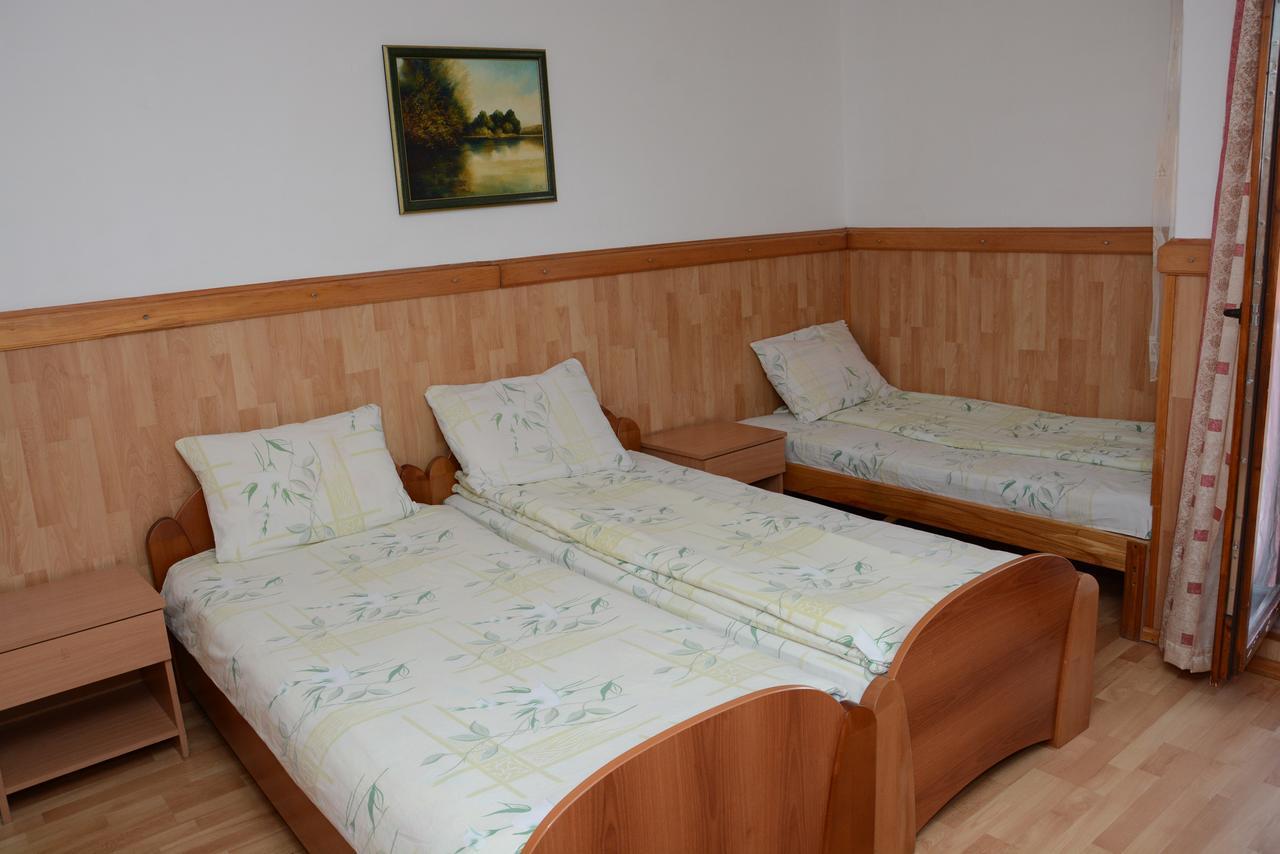 Mm Narcis Bed and Breakfast Vlasina Rid Eksteriør billede