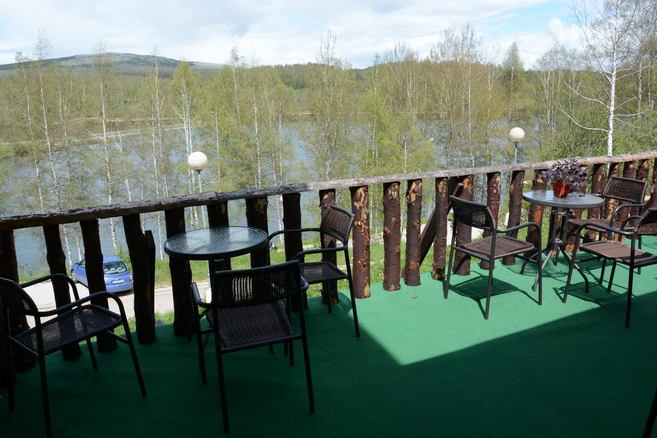 Mm Narcis Bed and Breakfast Vlasina Rid Eksteriør billede
