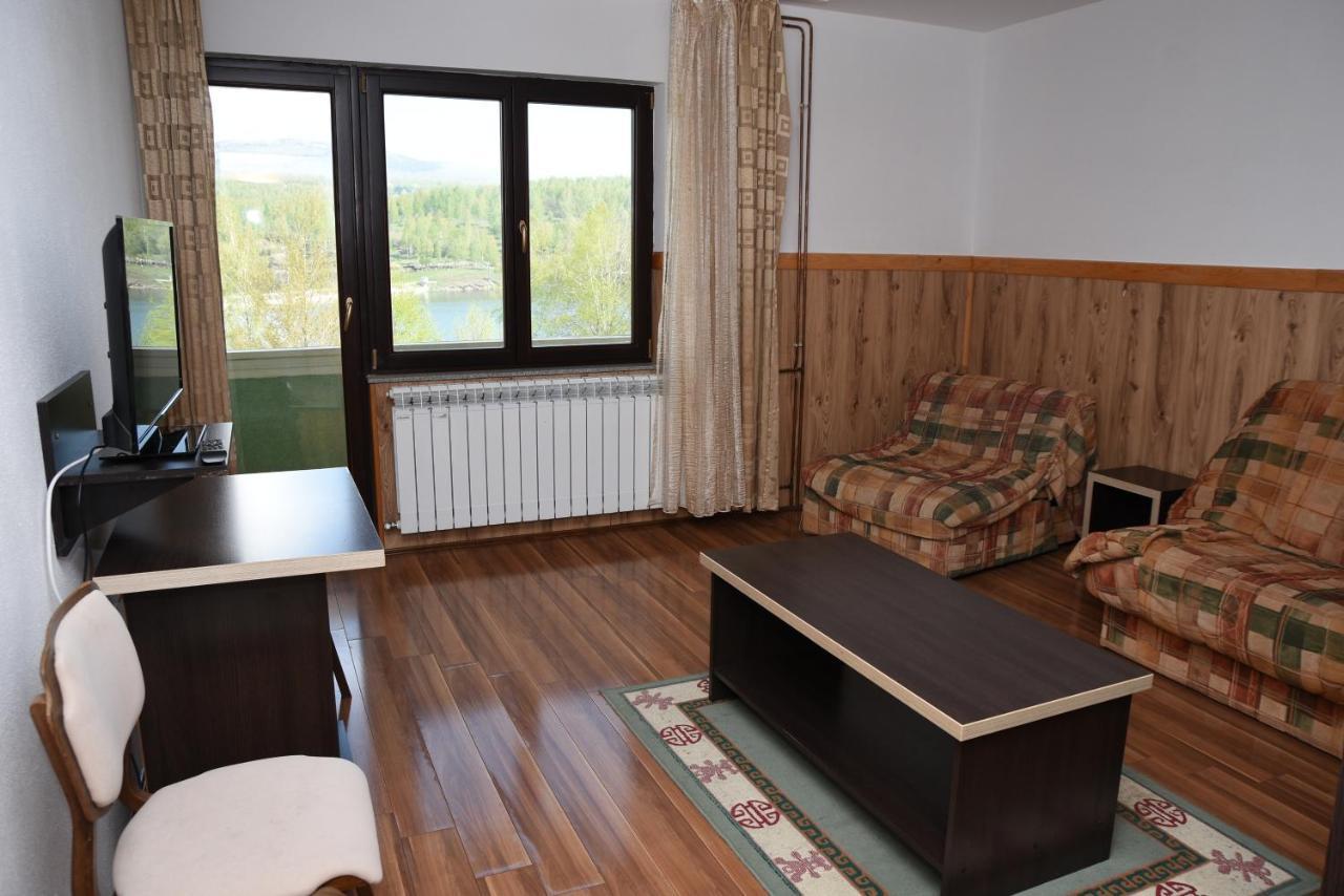 Mm Narcis Bed and Breakfast Vlasina Rid Eksteriør billede